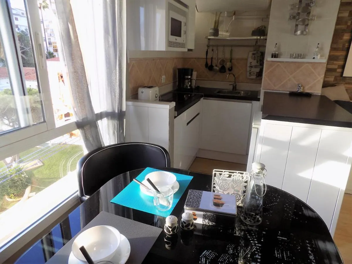 Estudio En Edificio Almirante Calle Alhamar 4 Apartment Mijas Costa 0*,  Spain